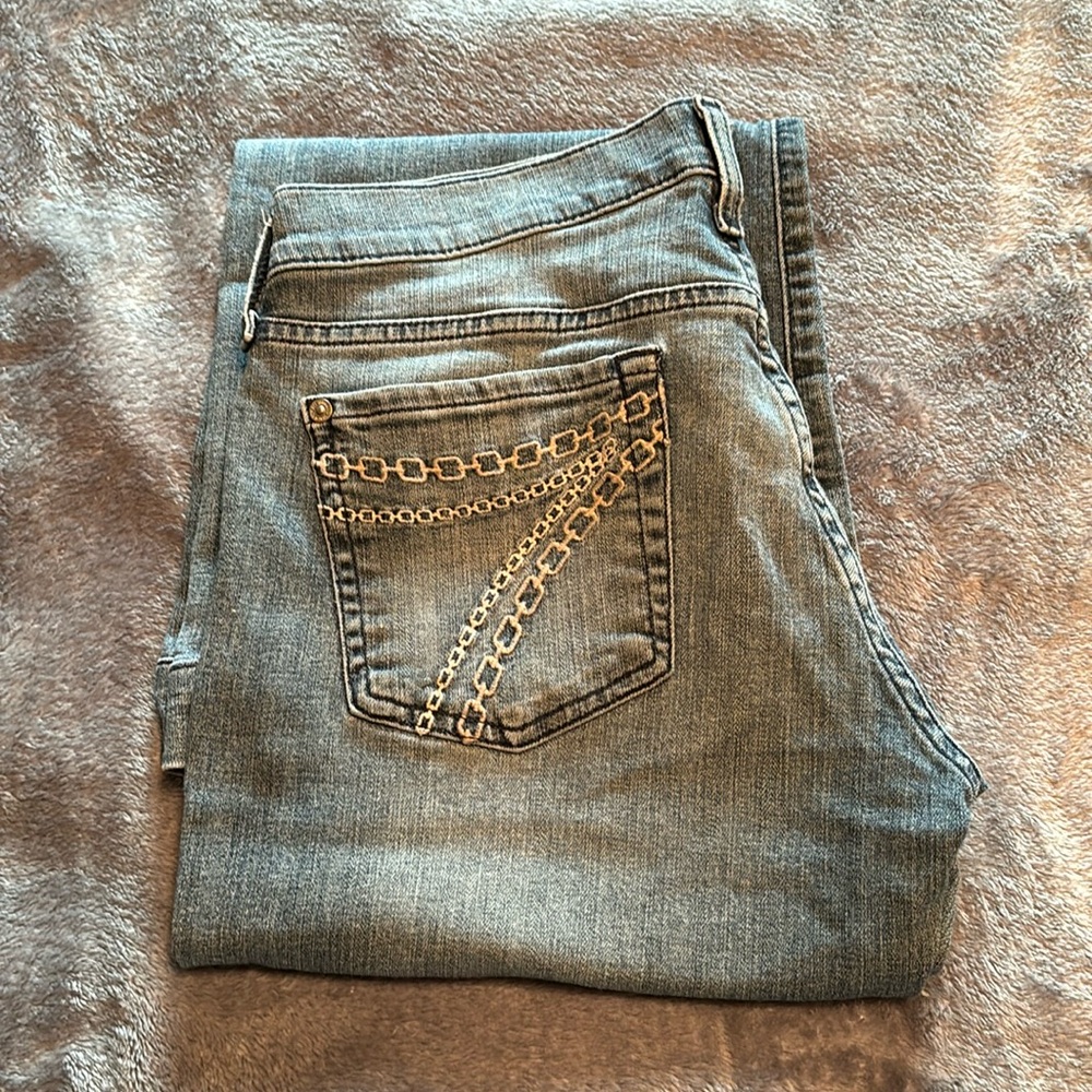 Sevens For All Man Kind size 28